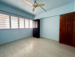 Blk 216 Jurong East Street 21 (Jurong East), HDB Executive #622688141